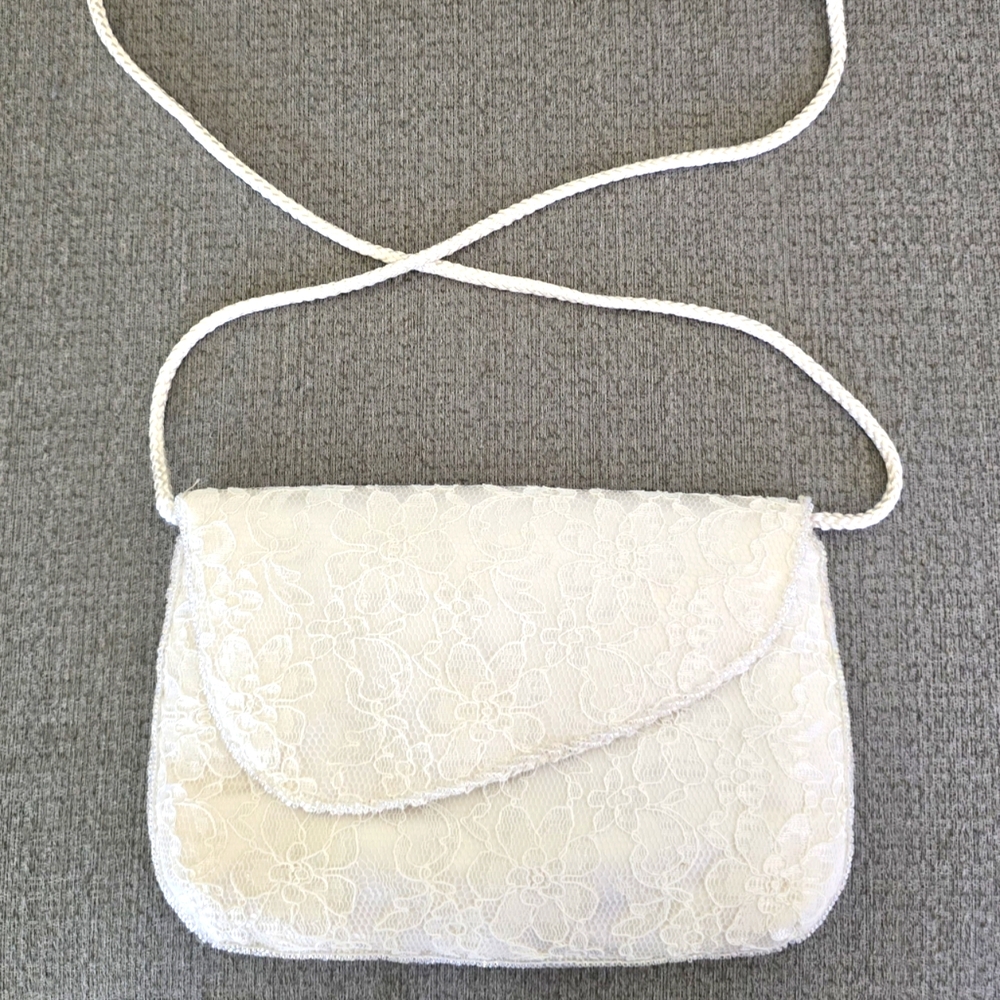Lace Clutch Purse w/ Strap